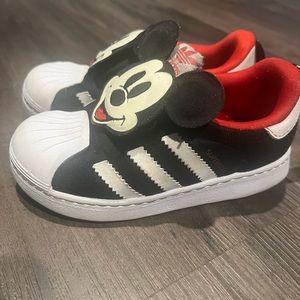 Adidas Disney Superstar 360 / Mickey Mouse Toddler Sneaker